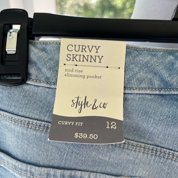 NWT Style & Co Curvy Skinny Jeans, Created for Macy's Skinny Table SZ 12 - Picture 7 of 10